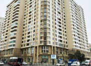 Satılır 3 otaqlı 130 m2 yeni tikili Yasamal r.