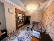 Satılır 3 otaqlı 80 m2 yeni tikili Azadlıq prospekti m.