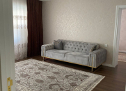 Satılır 4 otaqlı 100 m2 köhnə tikili Nəriman Nərimanov m.