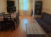 Satılır 3 otaqlı 65 m2 köhnə tikili Qara Qarayev m.