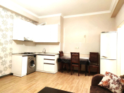 Satılır 1 otaqlı 40 m2 yeni tikili 28 May m.