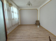 Satılır 1 otaqlı 28 m2 həyət evi Nizami m.