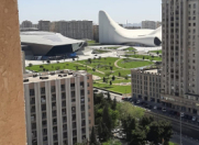 Satılır 2 otaqlı 65 m2 yeni tikili Gənclik m.