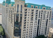 İcarəyə verilir 3 otaqlı 100 m2 yeni tikili Nizami m.