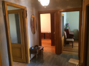 Satılır 4 otaqlı 80 m2 köhnə tikili Həzi Aslanov m.