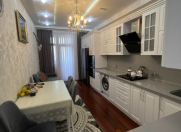 Satılır 3 otaqlı 145 m2 yeni tikili 9 mkr