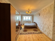 Satılır 5 otaqlı 120 m2 köhnə tikili Azadlıq prospekti m.