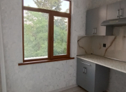 Satılır 2 otaqlı 52 m2 köhnə tikili 6 mkr