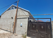 Satılır 3 otaqlı 68 m2 həyət evi Binə ticarət mərkəzi