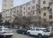 Satılır 2 otaqlı 55 m2 köhnə tikili Memar Əcəmi m.