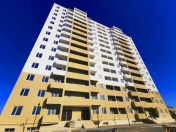 Satılır 1 otaqlı 42 m2 yeni tikili Həzi Aslanov m.