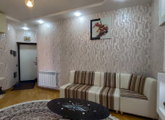 Satılır 3 otaqlı 133 m2 yeni tikili 8 Noyabr m.