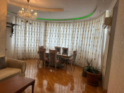 Satılır 4 otaqlı 110 m2 yeni tikili 8 Noyabr m.