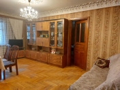 Satılır 3 otaqlı 60 m2 köhnə tikili Neftçilər m.