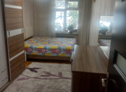 İcarəyə verilir 3 otaqlı 80 m2 köhnə tikili İnşaatçılar m.