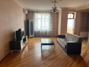 İcarəyə verilir 2 otaqlı 87 m2 yeni tikili Hərbi Hospital