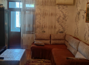 Satılır 2 otaqlı 48 m2 köhnə tikili Xalqlar Dostluğu m.
