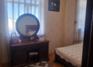 Satılır 3 otaqlı 104 m2 yeni tikili İnşaatçılar m.