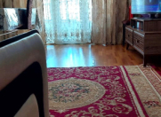 Satılır 3 otaqlı 75 m2 köhnə tikili Qara Qarayev m.