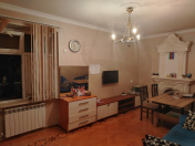 Satılır 2 otaqlı 62 m2 köhnə tikili İçəri Şəhər m.