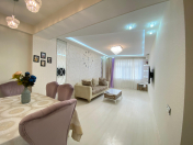 Satılır 2 otaqlı 80 m2 yeni tikili İnşaatçılar m.