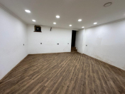 Satılır 4 otaqlı 85 m2 obyekt Gənclik m.