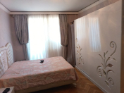 Satılır 3 otaqlı 75 m2 köhnə tikili Flame Towers