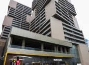 Satılır 4 otaqlı 180 m2 yeni tikili 20 yanvar m.