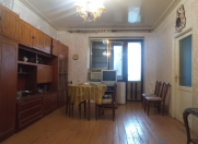 Satılır 3 otaqlı 66 m2 köhnə tikili Memar Əcəmi m.