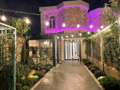 Satılır 9 otaqlı 430 m2 həyət evi Gənclik Mall