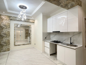 Satılır 2 otaqlı 70 m2 yeni tikili Həzi Aslanov