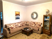 Satılır 3 otaqlı 80 m2 köhnə tikili Nizami m.