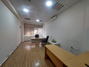 İcarəyə verilir 7 otaqlı 240 m2 ofis Nəsimi r.