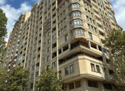 Satılır 3 otaqlı 115 m2 yeni tikili 28 May m.