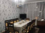 Satılır 5 otaqlı 100 m2 köhnə tikili Nizami m.