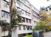 Satılır 4 otaqlı 100 m2 köhnə tikili Bakıxanov