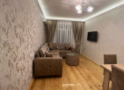 İcarəyə verilir 2 otaqlı 60 m2 köhnə tikili Həzi Aslanov m.