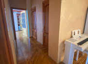 Satılır 3 otaqlı 140 m2 yeni tikili Memar Əcəmi m.