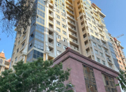 Satılır 2 otaqlı 77 m2 yeni tikili 28 May m.