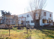 Satılır 8 otaqlı 380 m2 bağ evi Novxanı