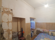 Satılır 1 otaqlı 25 m2 həyət evi Nizami m.