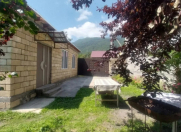 İcarəyə verilir 3 otaqlı 100 m2 həyət evi Qax