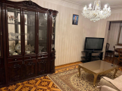 Satılır 3 otaqlı 85 m2 köhnə tikili Bakıxanov