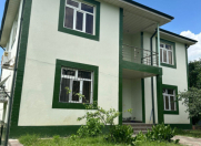 İcarəyə verilir 5 otaqlı 160 m2 həyət evi Oğuz