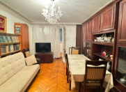 Satılır 3 otaqlı 75 m2 köhnə tikili Memar Əcəmi m.