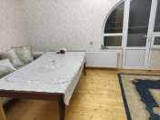 Satılır 2 otaqlı 100 m2 yeni tikili Qaraçuxur