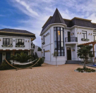 Satılır 6 otaqlı 350 m2 villa Koroğlu m.