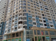 Satılır 1 otaqlı 70 m2 yeni tikili Azadlıq prospekti m.