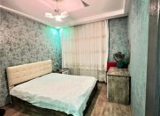 İcarəyə verilir 3 otaqlı 70 m2 köhnə tikili Həzi Aslanov m.