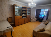 Satılır 3 otaqlı 90 m2 köhnə tikili 9 mkr